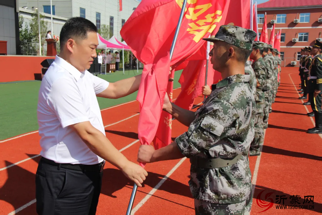 启梦大地 筑梦青春-临沂市大地职业中等专业学校新生军训